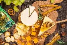 Молодые сыры: как выбрать и с чем сочетать