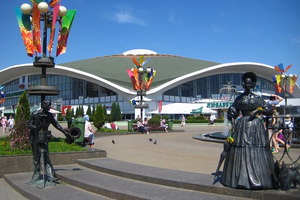 Открытие нового магазина на Комаровском рынке