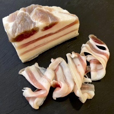 Сало "Смаленка" (весовое) соленое охлажденное